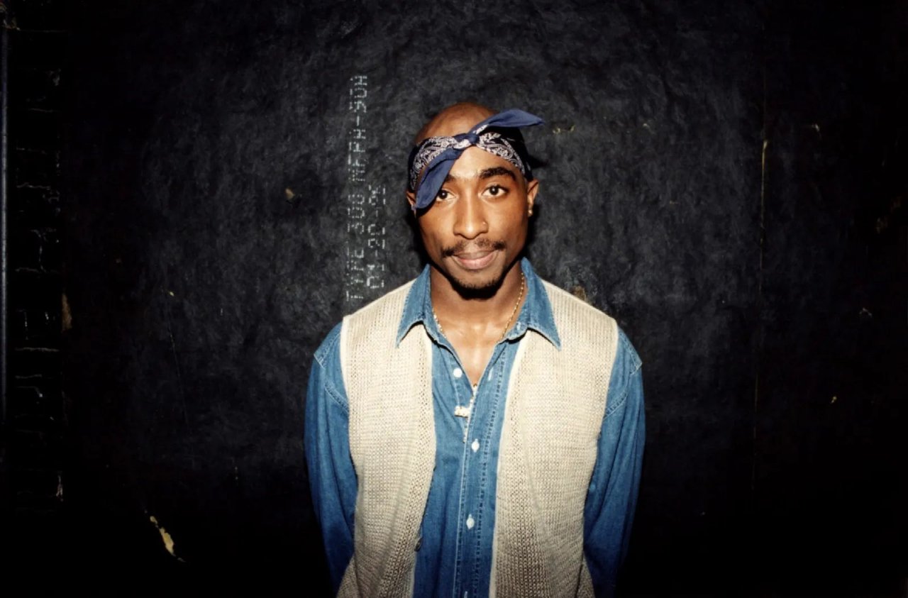 Pred 30 leti je umrl Tupac Shakur Pred 30 leti je umrl Tupac Shakur