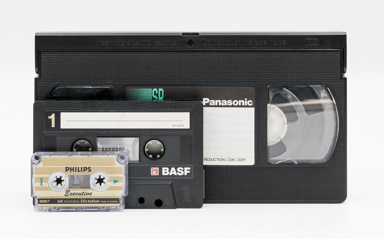 Pred pol stoletja se je začela doba VHS