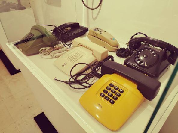 Slovenski telefon, ki ga je kopiral cel svet Slovenski telefon, ki ga je kopiral cel svet